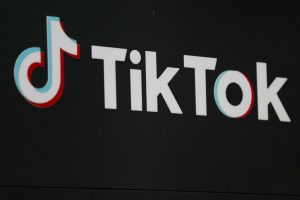 Trump confirma que ampliará el plazo a TikTok y pide que tenga participación de EE.UU.