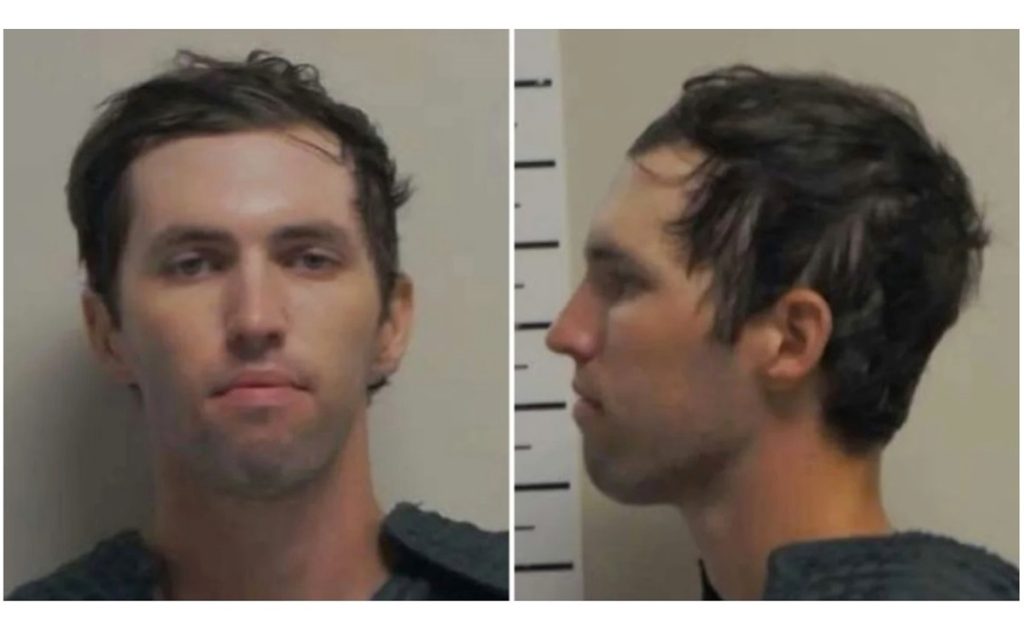 tyler-robinson-escucha-los-cargos-que-le-imputan-por-el-asesinato-de-charlie-kirk