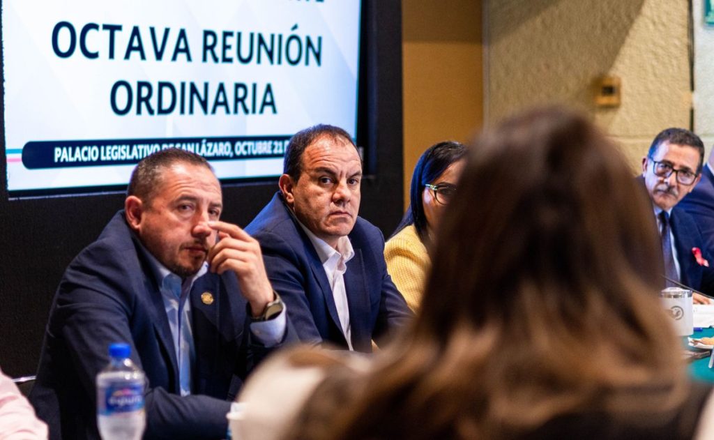 cuauhtemoc-blanco-durante-sesion-de-diputados