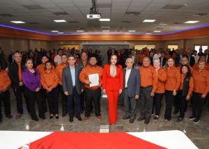 Fortalece-Carmen-Lilia-lazos-de-cooperacion-con-sindicato-de-maquiladoras-1-750x535