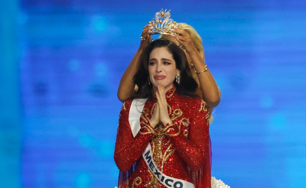 miss-universo-2025-gana-la-mexicana-fatima-bosch-6