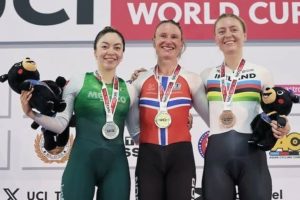 yareli-acevedo-plata-copa-del-mundo-de-ciclismo-de-pista-1536x1024